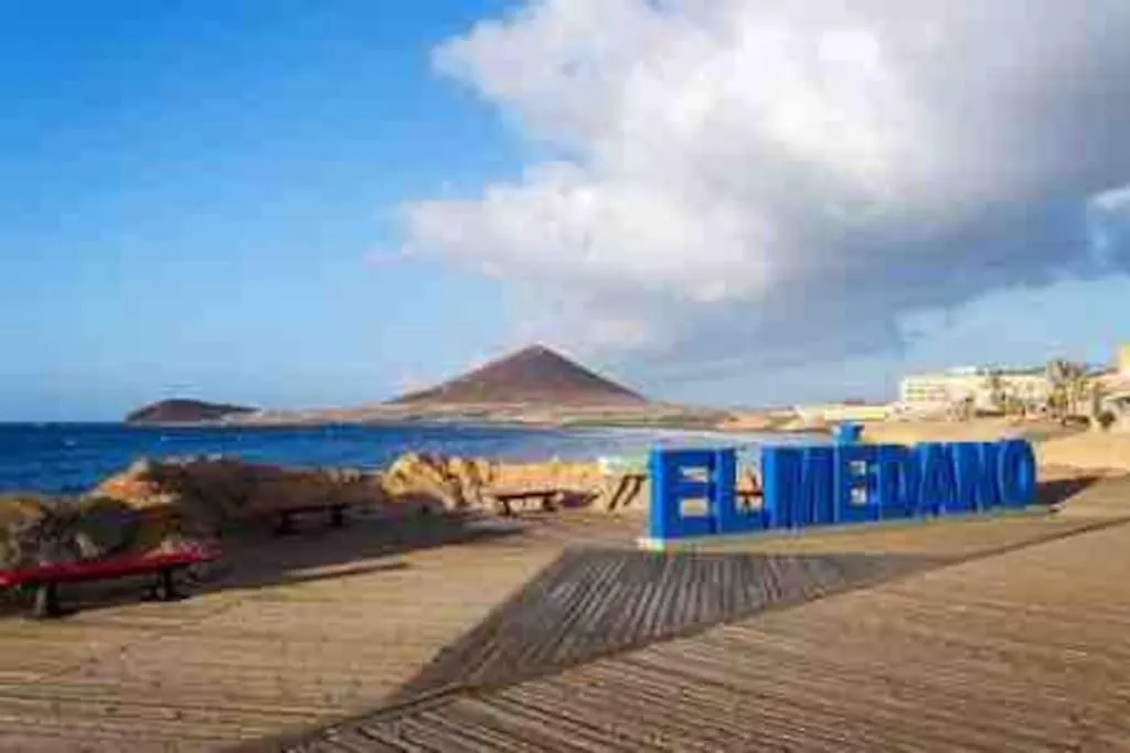 Chill Out In El Medano Few Steps From The Beach Apartment